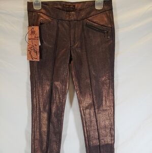 NWT Rock Revolution Brass Star Pants Sz 25